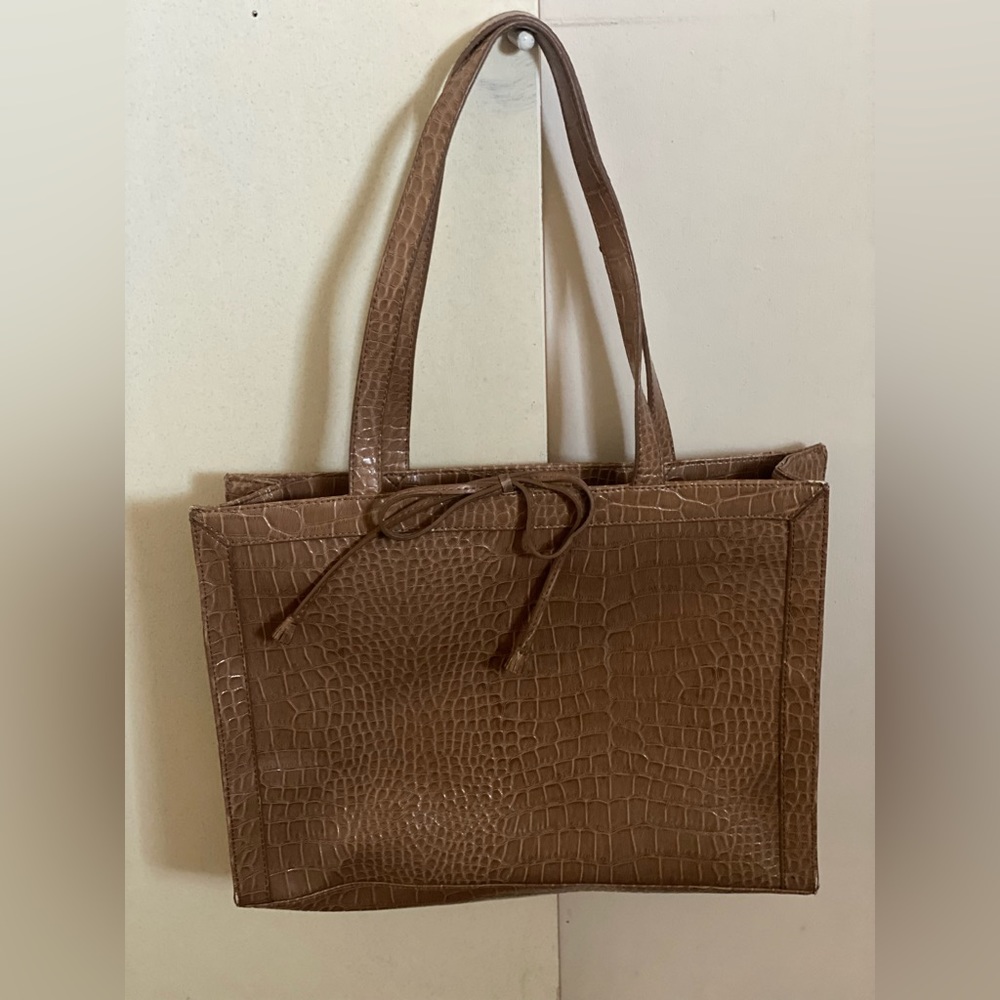 Brown Liz Claiborne purse